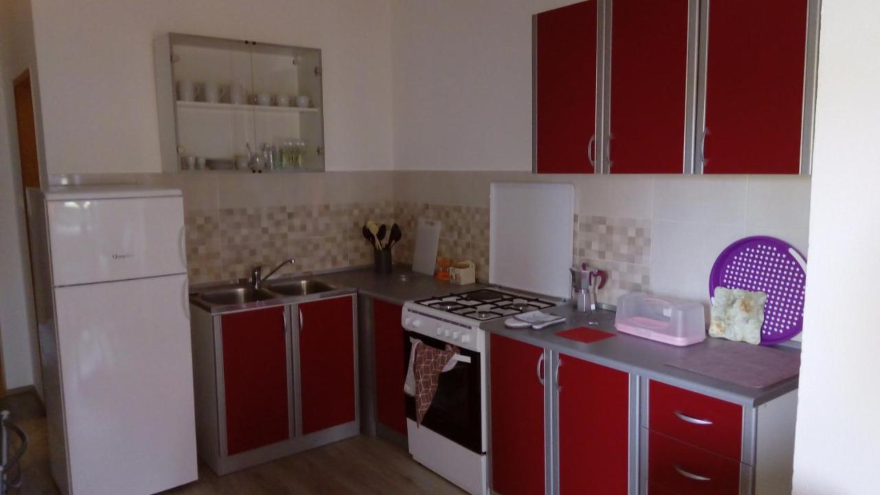 Apartments Zlatko Pula Exterior photo
